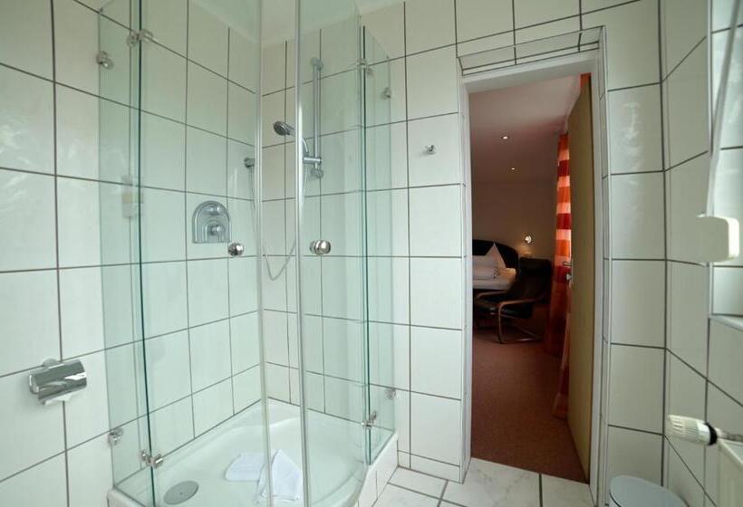 호텔 Zrenners Garni