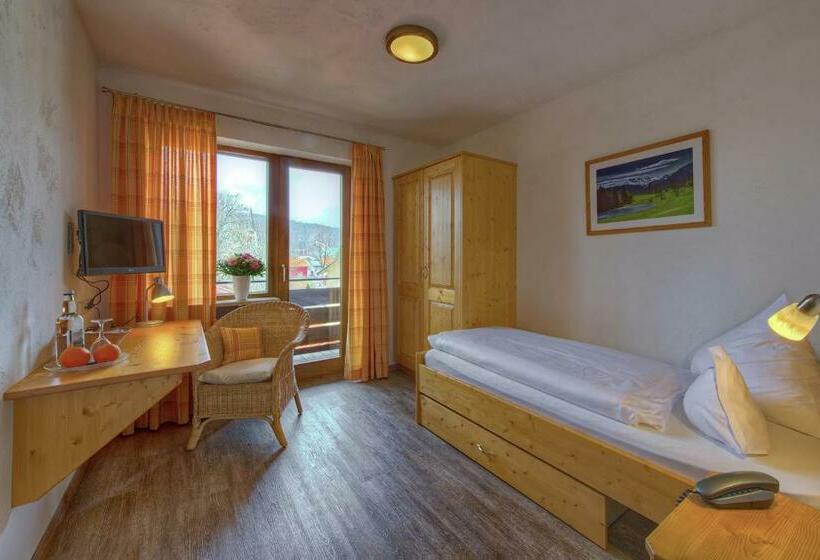 호텔 Kur Und Ferien Alpenhof