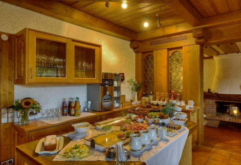 호텔 Kur Und Ferien Alpenhof