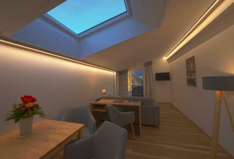 فندق Kur Und Ferien Alpenhof