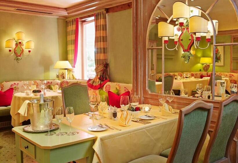 Relais & Châteaux Hotel Schwarzmatt