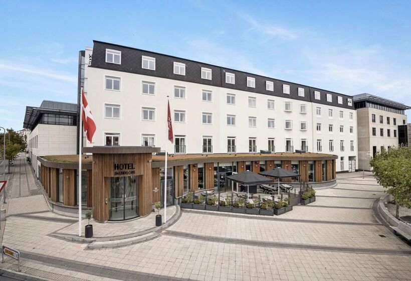 هتل Svendborg
