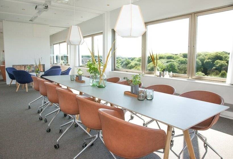 فندق Comwell Hvide Hus Aalborg