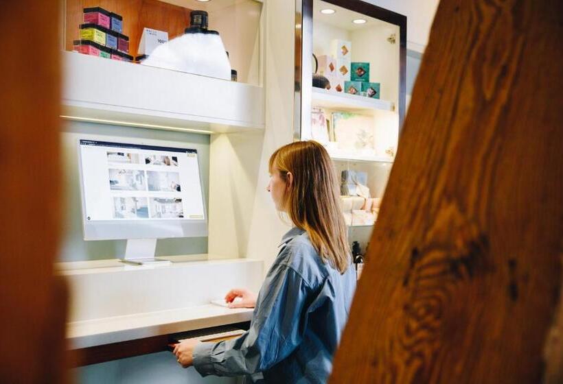 هتل Copenhagen Admiral