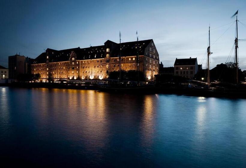 هتل Copenhagen Admiral