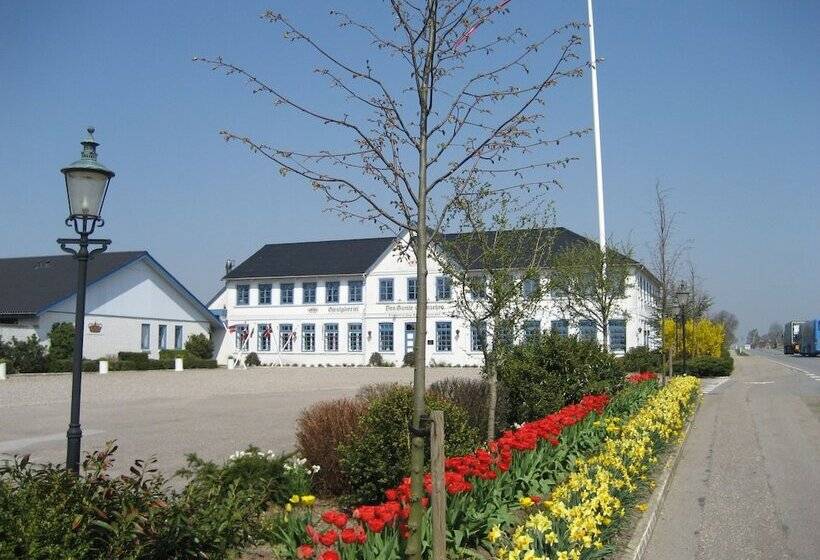 בית מלון כפרי Den Gamle Grænsekro Inn