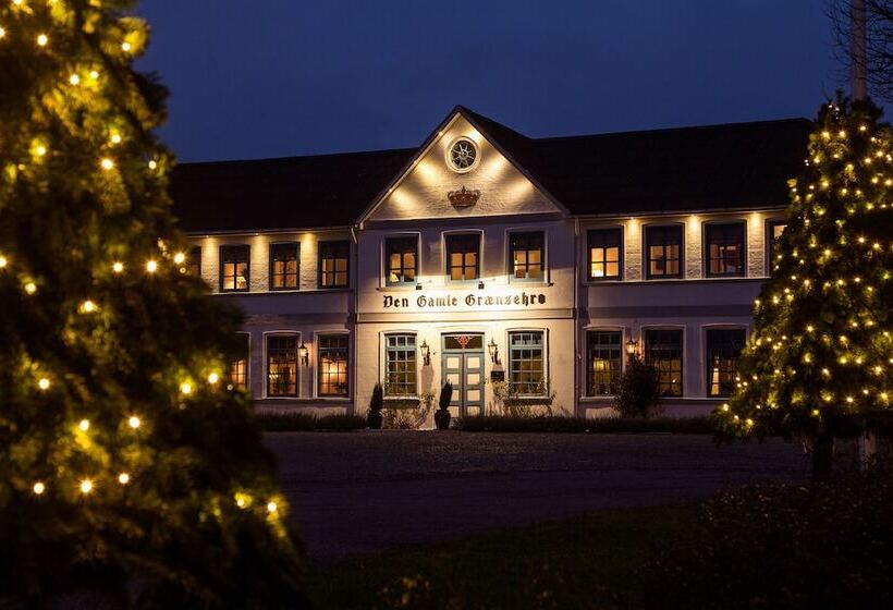 בית מלון כפרי Den Gamle Grænsekro Inn