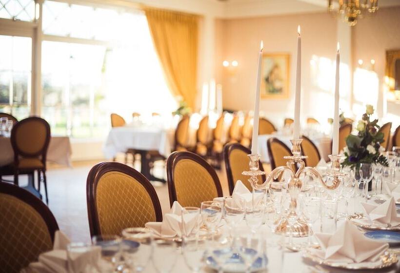 בית מלון כפרי Den Gamle Grænsekro Inn