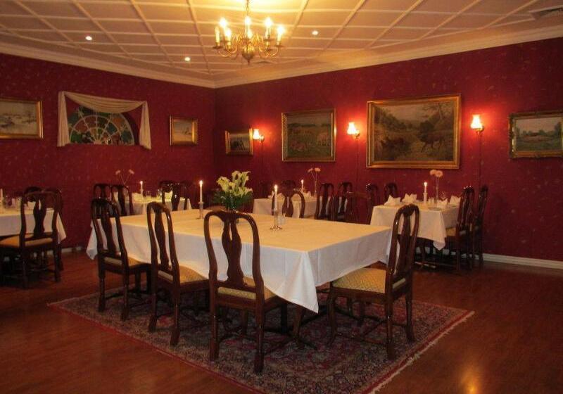 בית מלון כפרי Den Gamle Grænsekro Inn