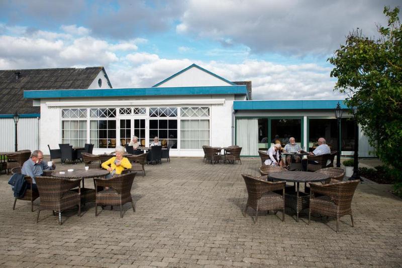 בית מלון כפרי Den Gamle Grænsekro Inn