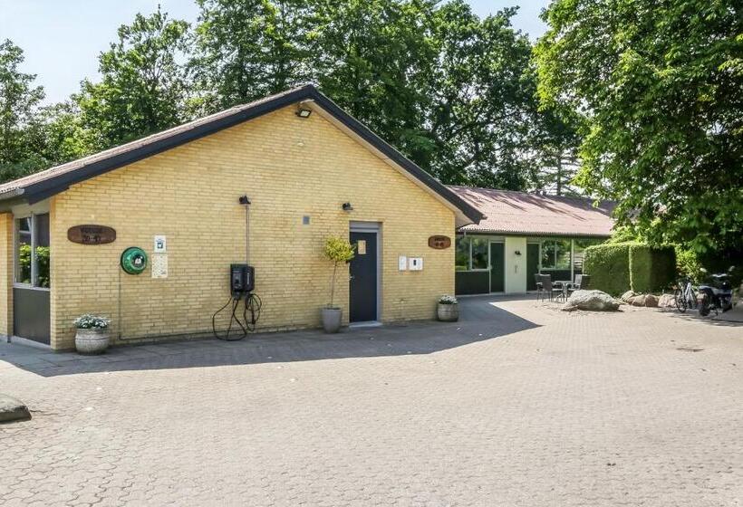 בית מלון כפרי Den Gamle Kro Hornslet