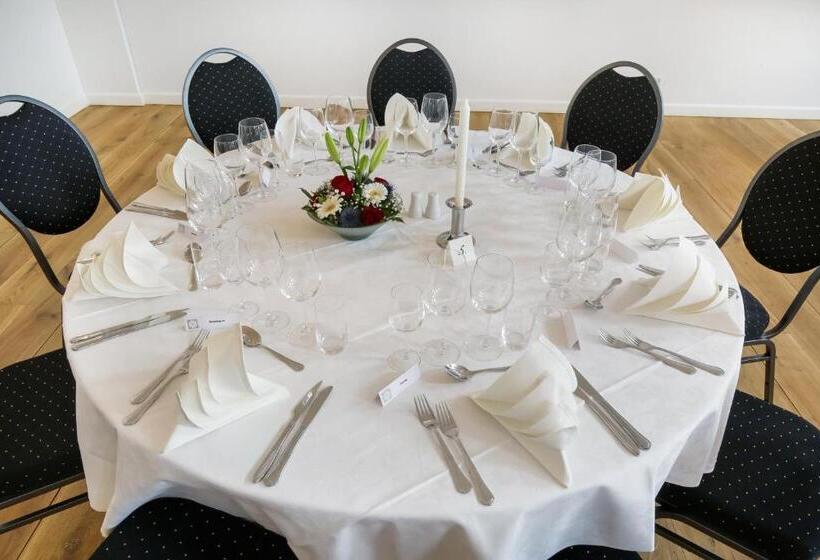 בית מלון כפרי Den Gamle Kro Hornslet