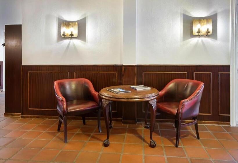 בית מלון כפרי Den Gamle Kro Hornslet