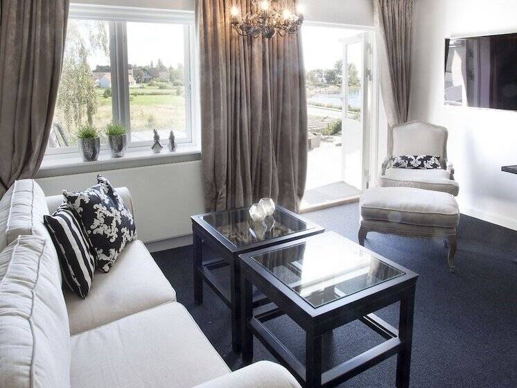 Отель Faaborg Fjord