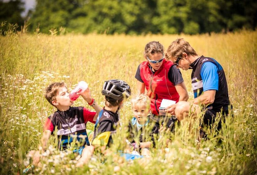 Отель Faaborg Fjord