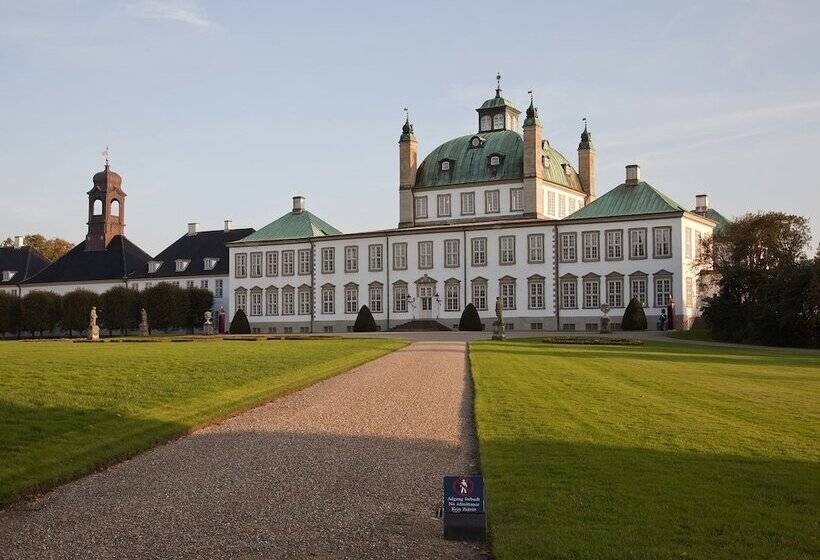 ホテル Fredensborg Store Kro