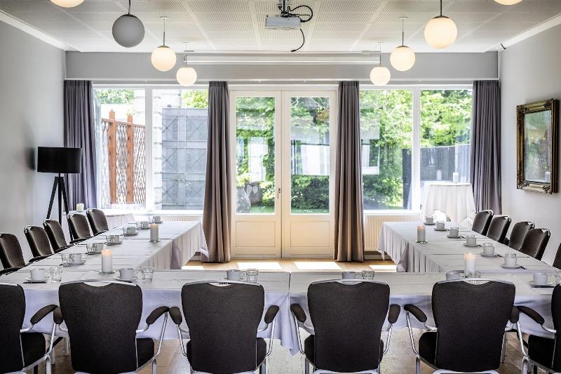 ホテル Fredensborg Store Kro