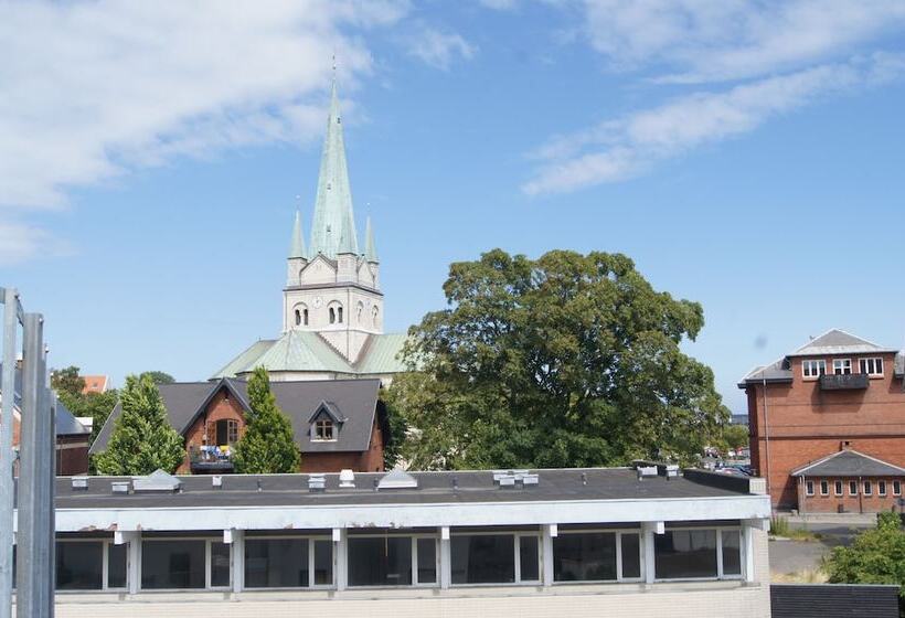 فندق Frederikshavn