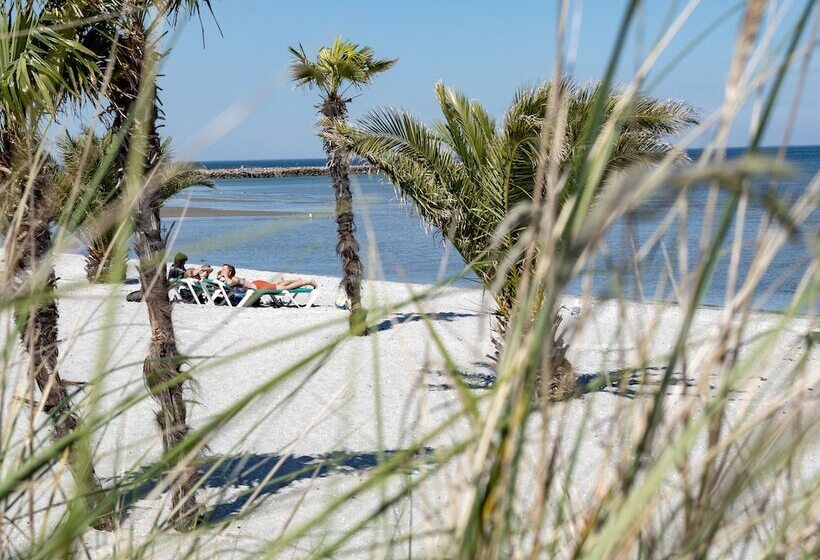 فندق Frederikshavn