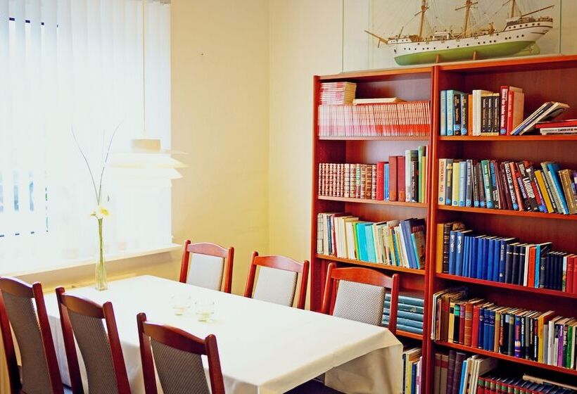 فندق Frederikshavn