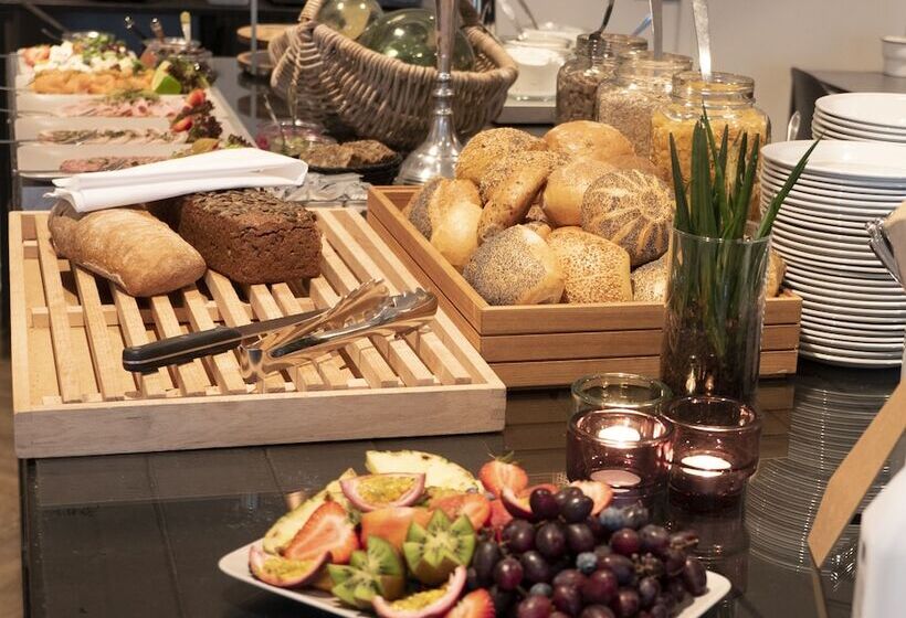 فندق Frederikshavn