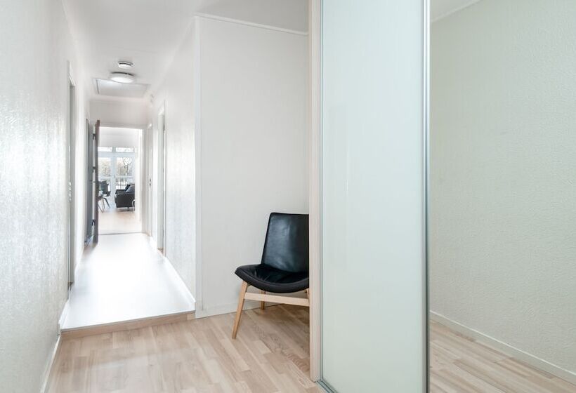 فندق Frederikshavn