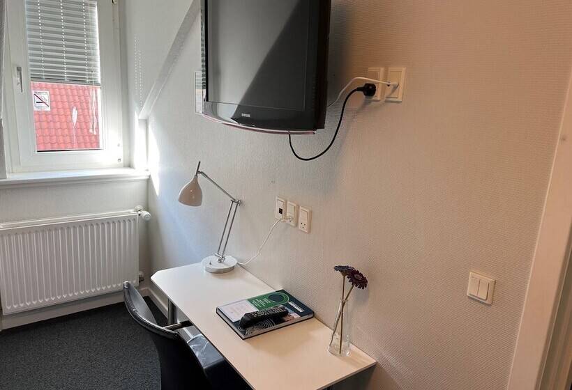 فندق Frederikshavn