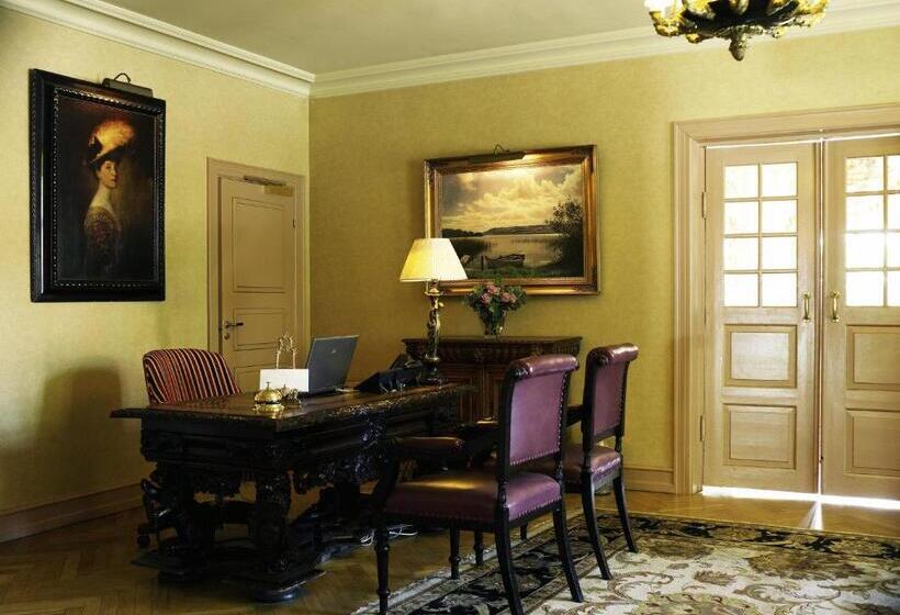 ホテル Frederiksminde