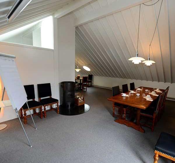 בית מלון כפרי And Restaurant Fru Larsen