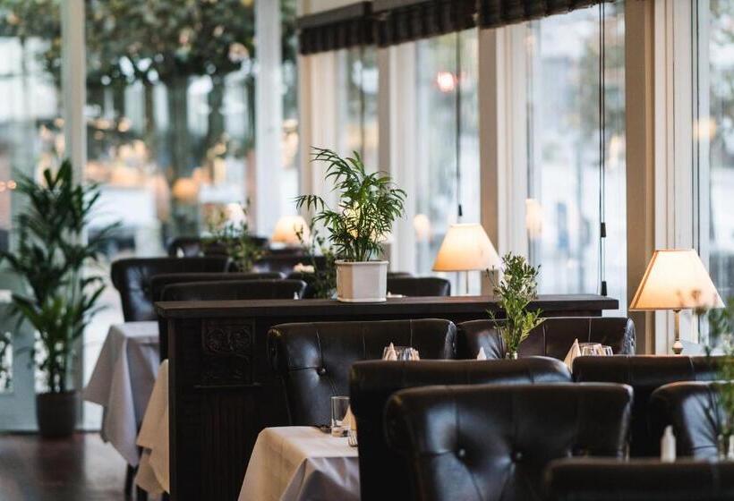 ホテル Gilleleje Strand