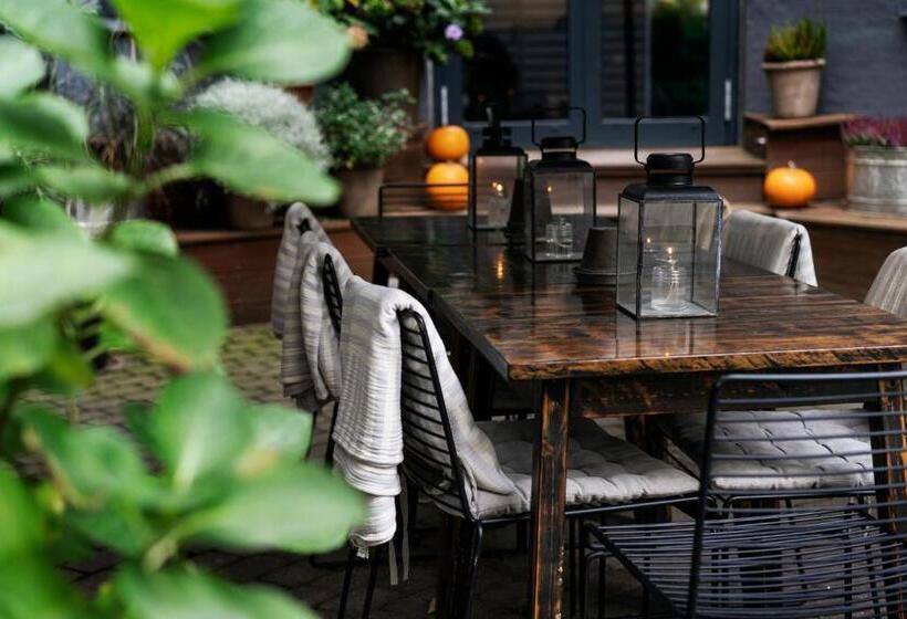 בית מלון כפרי Ibsens