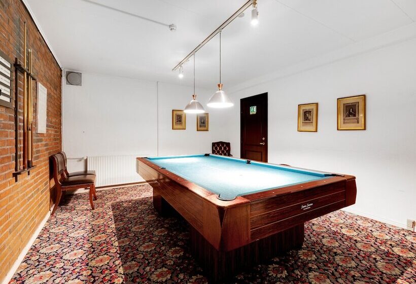 فندق Kryb I Ly Kro