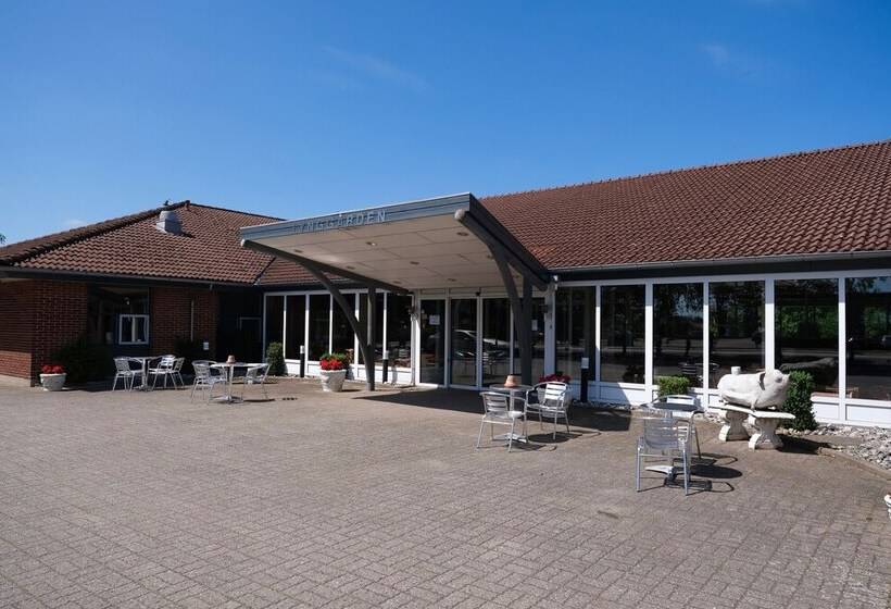 فندق Lynggaarden