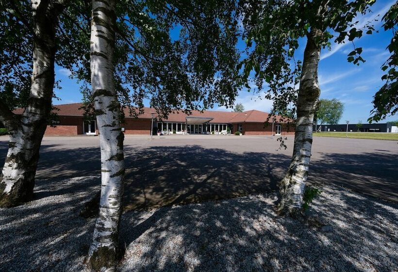 فندق Lynggaarden