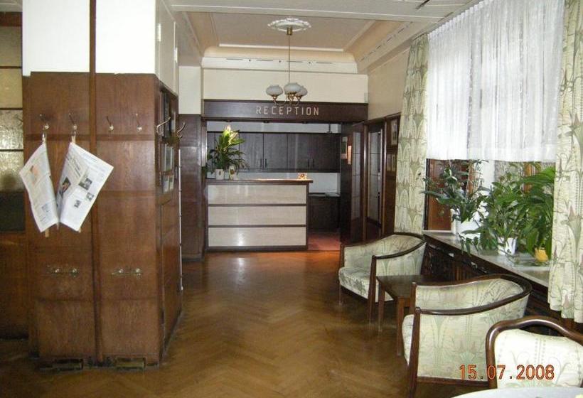 فندق Merkur Garni