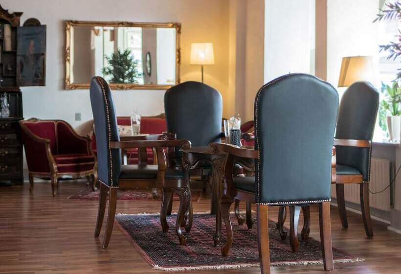 Отель Phønix Hjørring