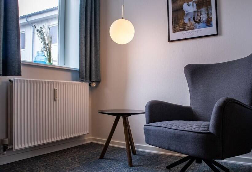 Отель Phønix Hjørring