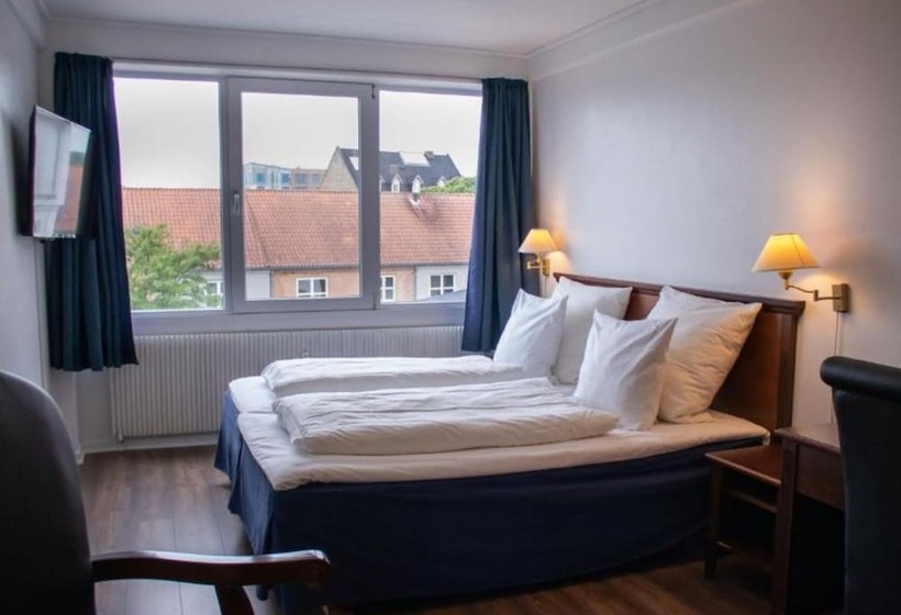 Отель Phønix Hjørring