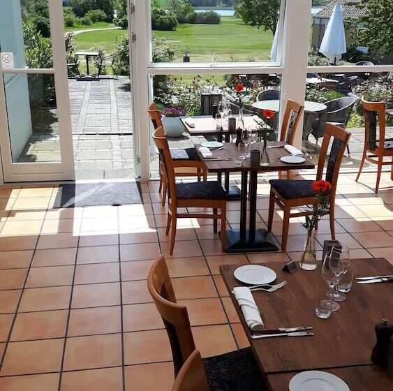 Møn Golf Resort   Hotel Præstekilde