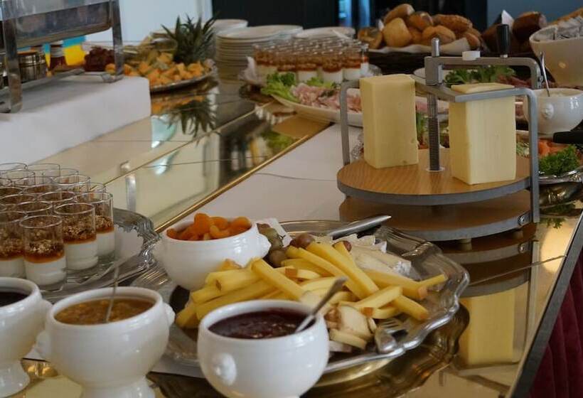 Møn Golf Resort   Hotel Præstekilde