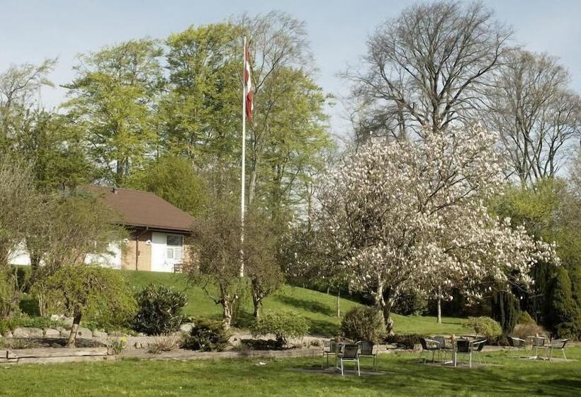 בית מלון כפרי Purhus Kro