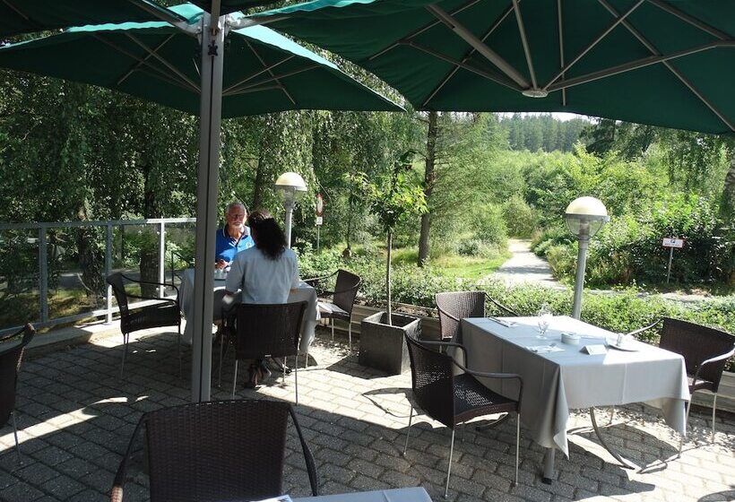 בית מלון כפרי Rold Storkro