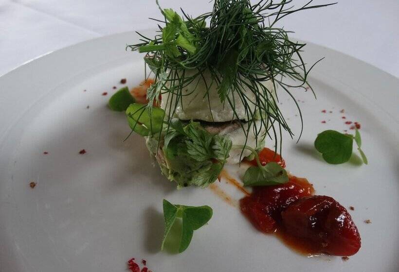 فندق Rold Storkro