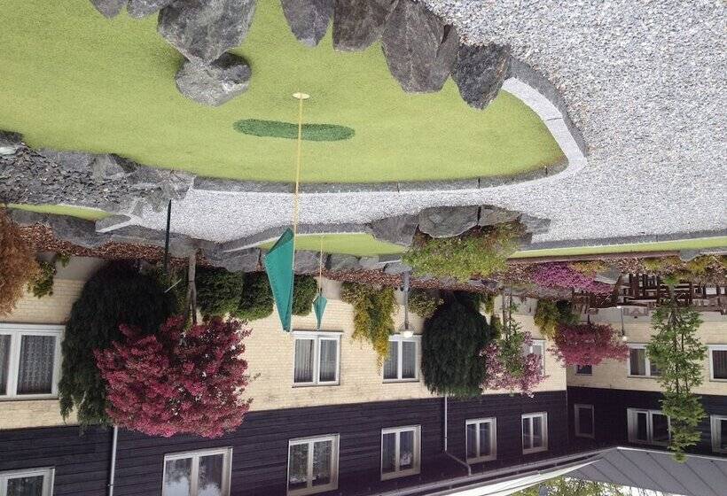 בית מלון כפרי Rold Storkro