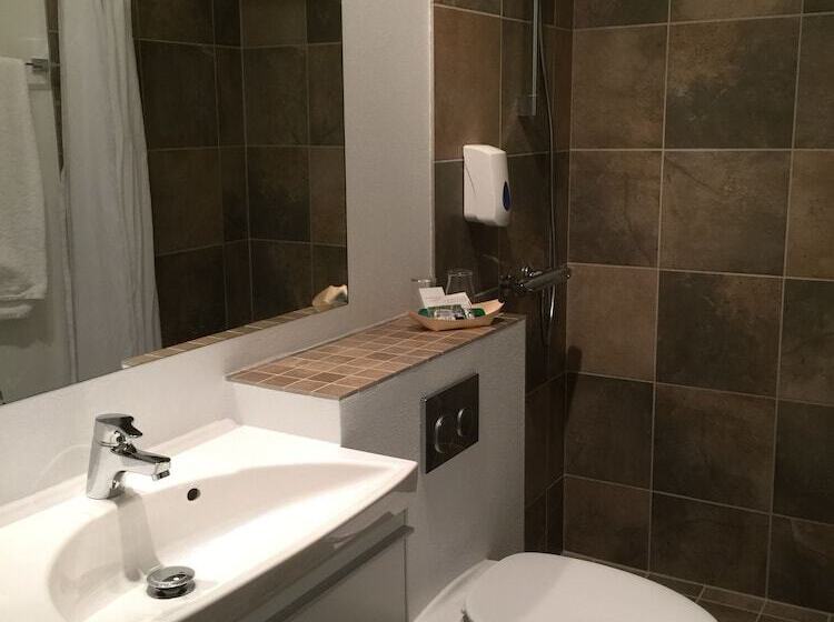 בית מלון כפרי Rold Storkro