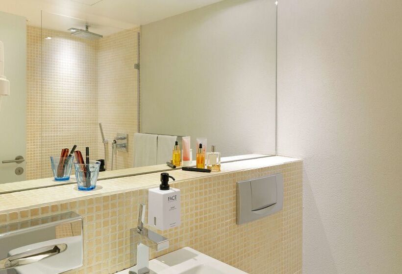 בית מלון כפרי Scandic Front