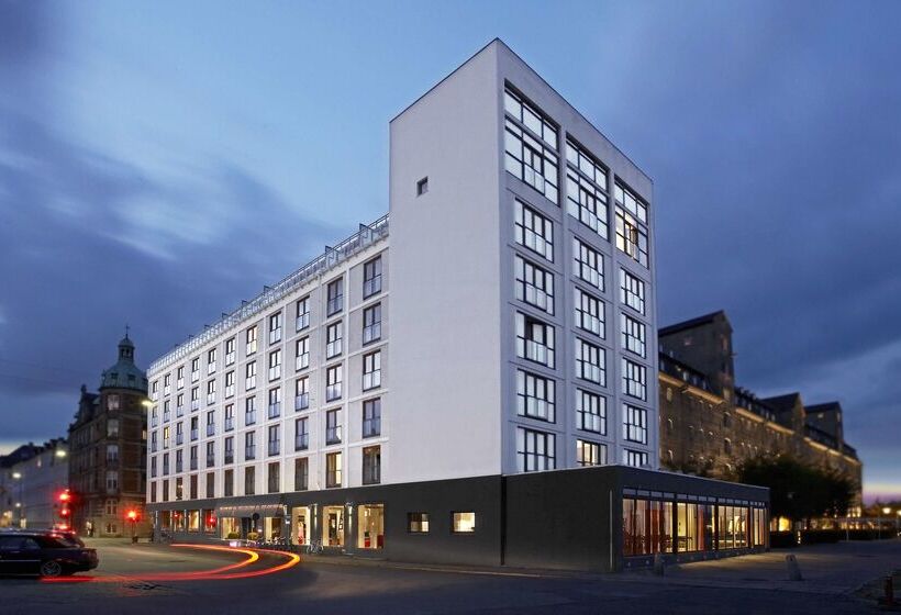 בית מלון כפרי Scandic Front