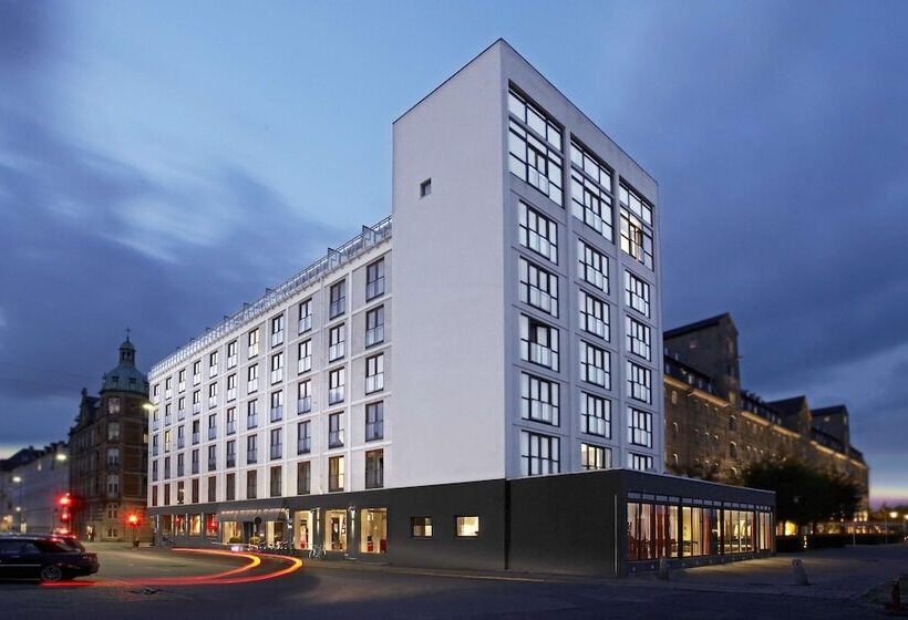 هتل Scandic Front