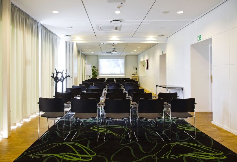 בית מלון כפרי Scandic Front