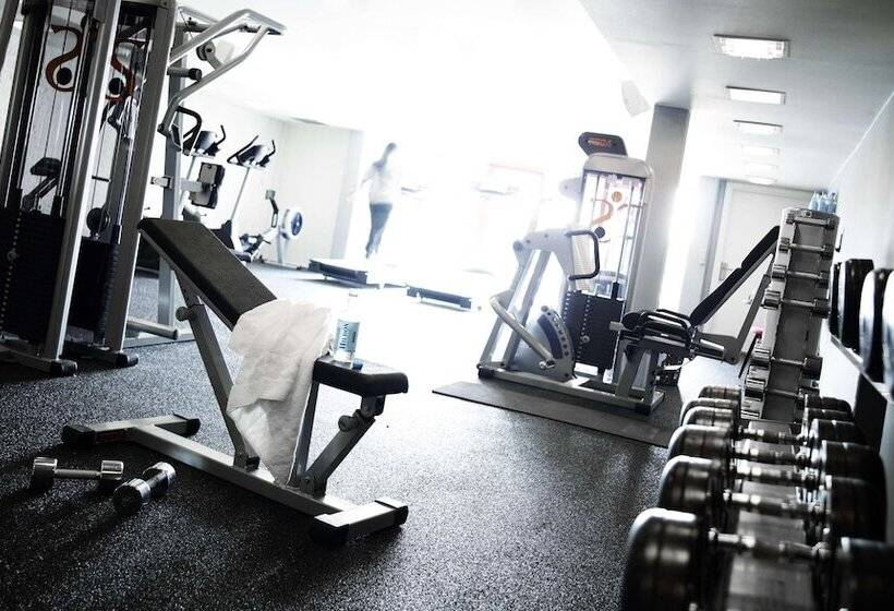 هتل Scandic Front